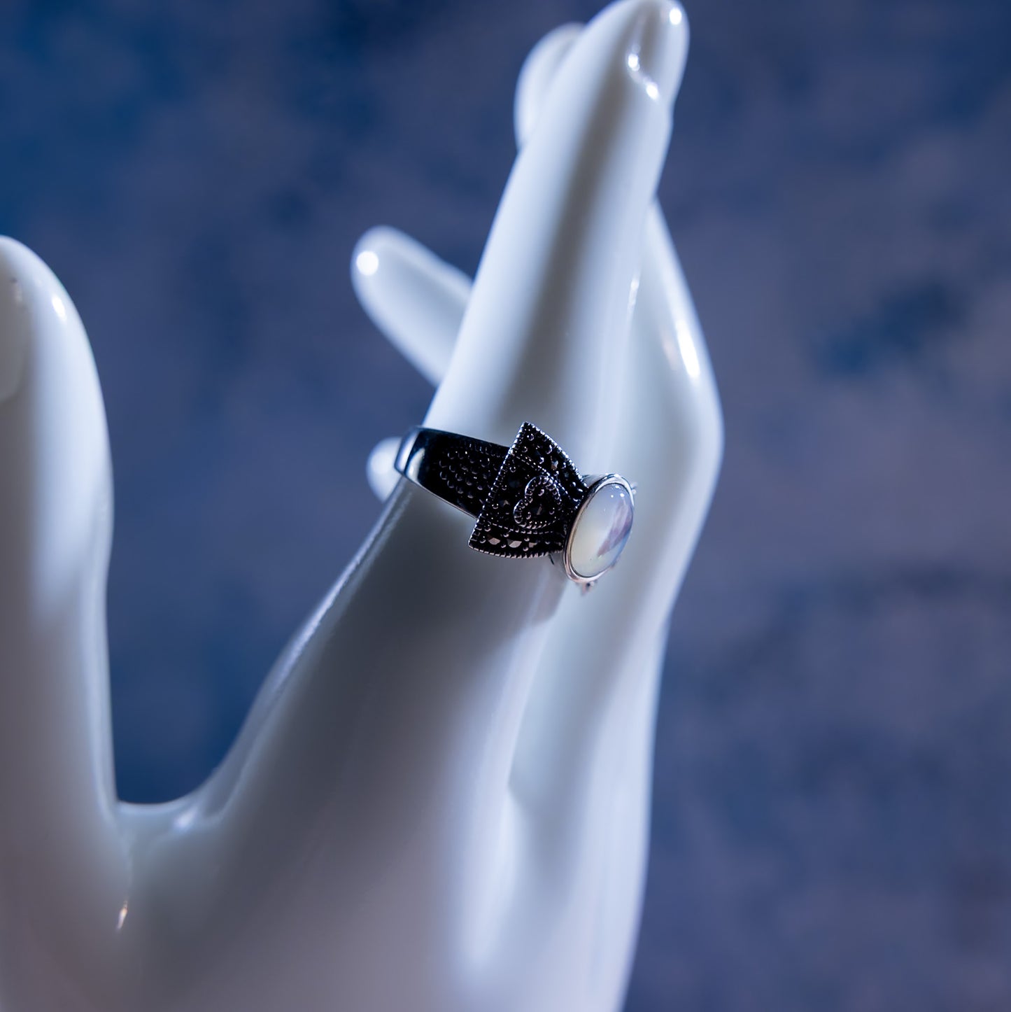 Novelle Bowtie Mother of Pearl Ring