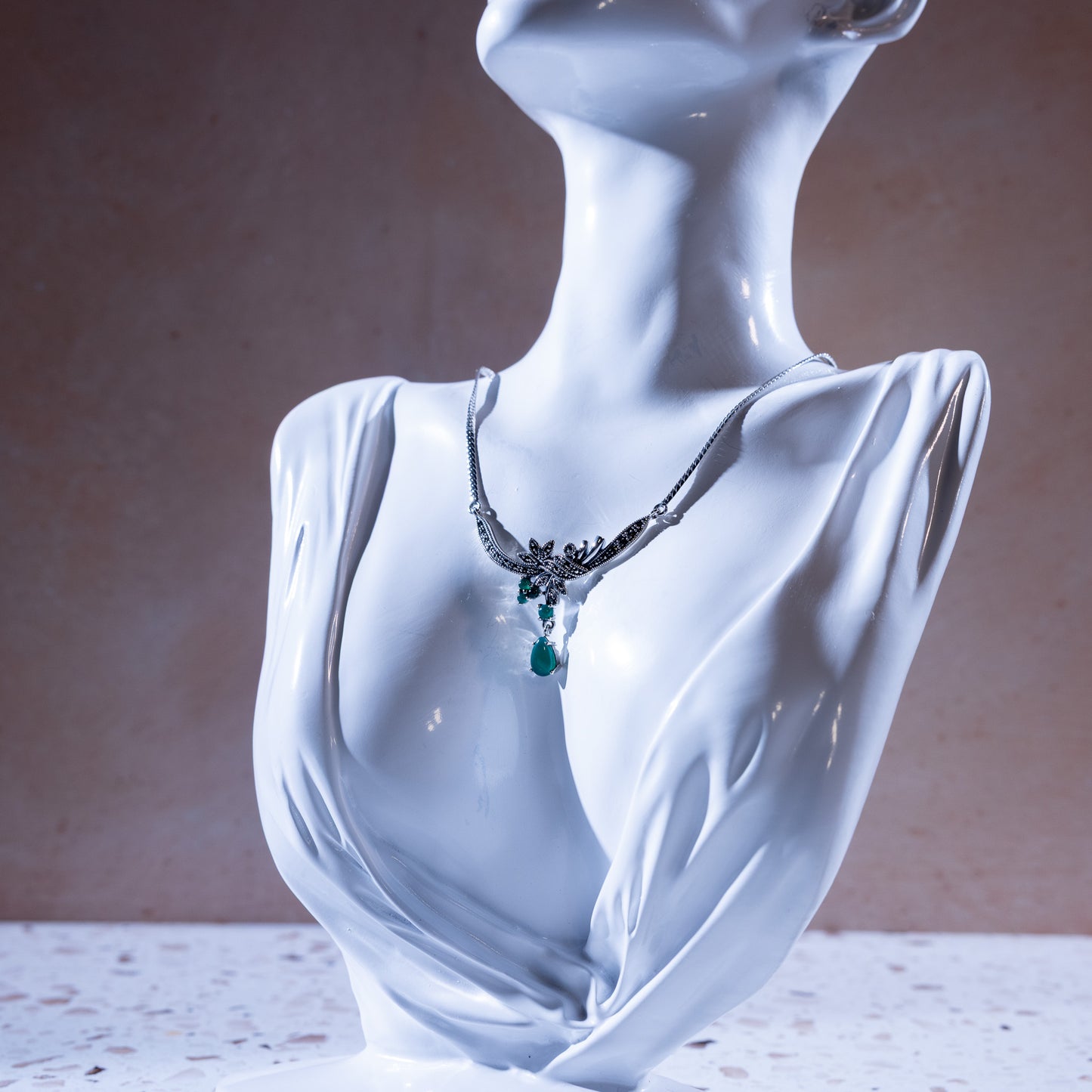 Regina Green Agate Necklace