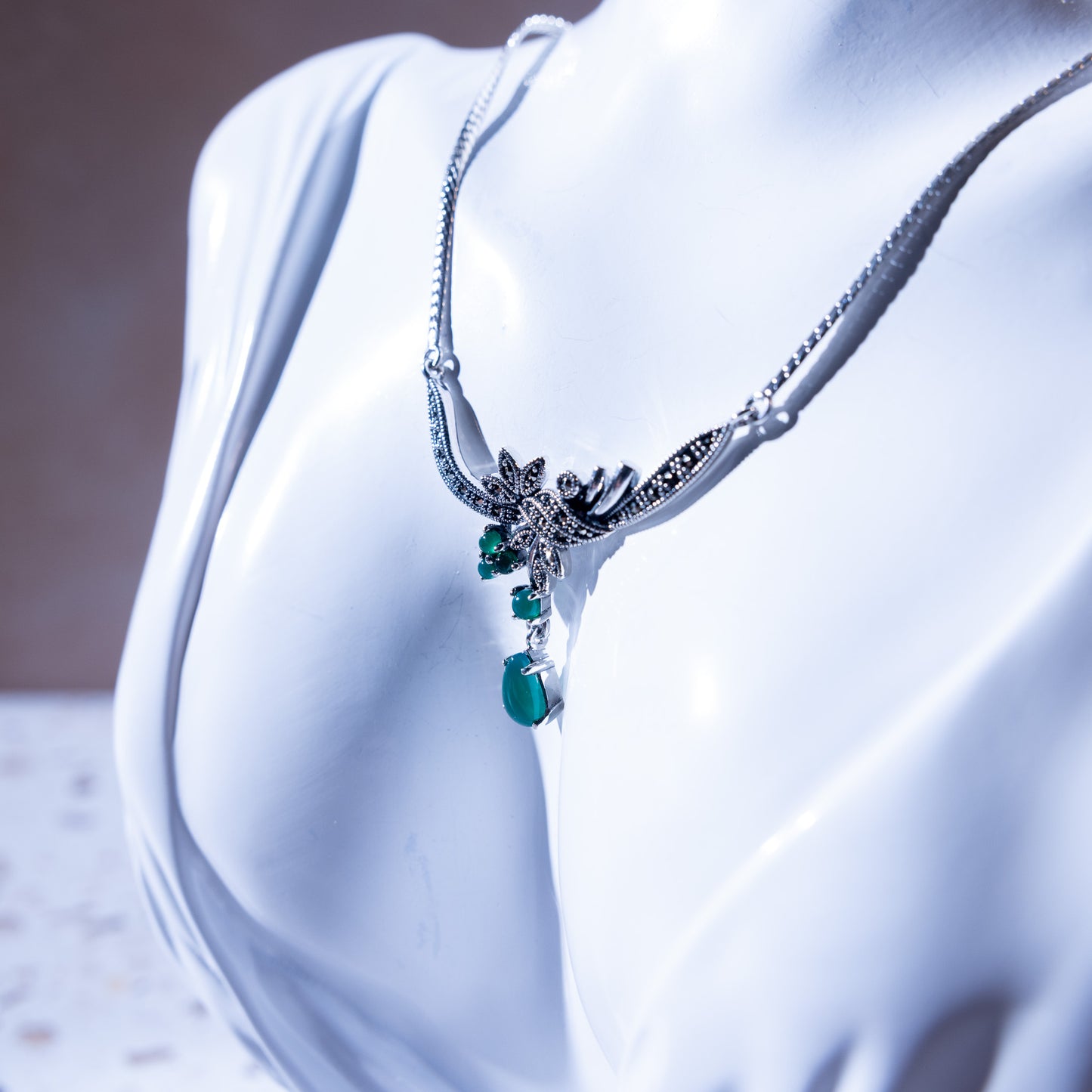 Regina Green Agate Necklace