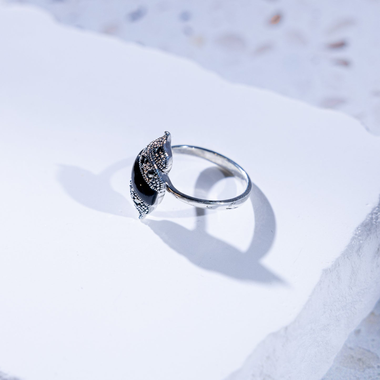 Calypso Onyx Shell Ring