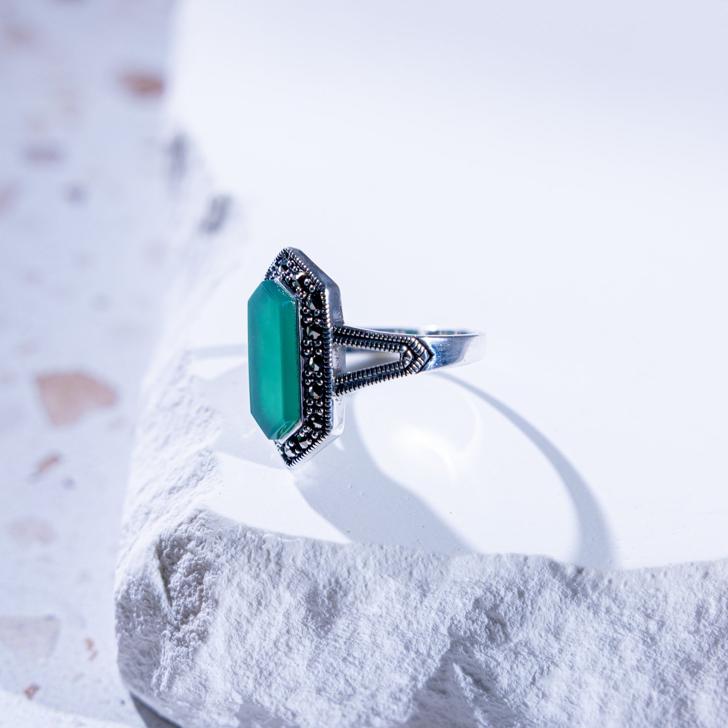 Terra Oblong Green Agate Stone Ring