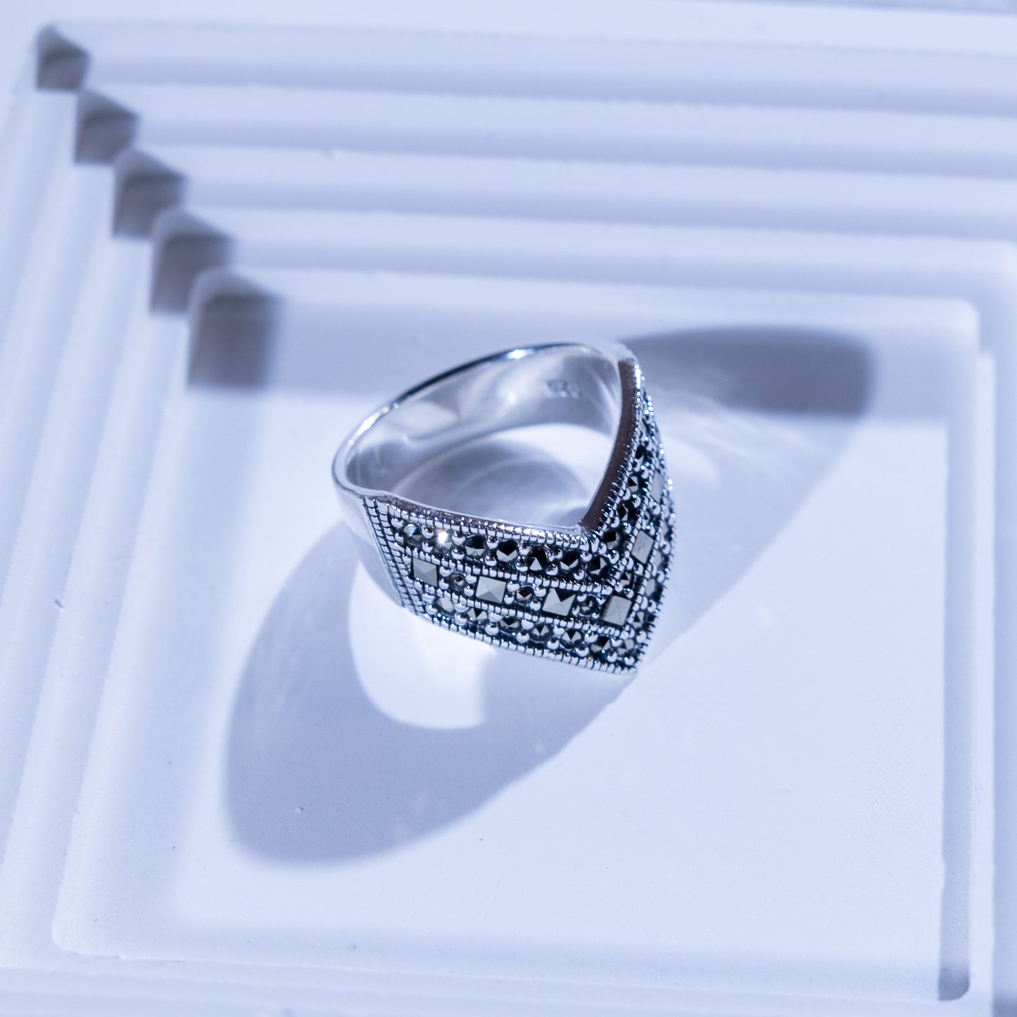 Cresta Silver V-Shape Marcasite Ring