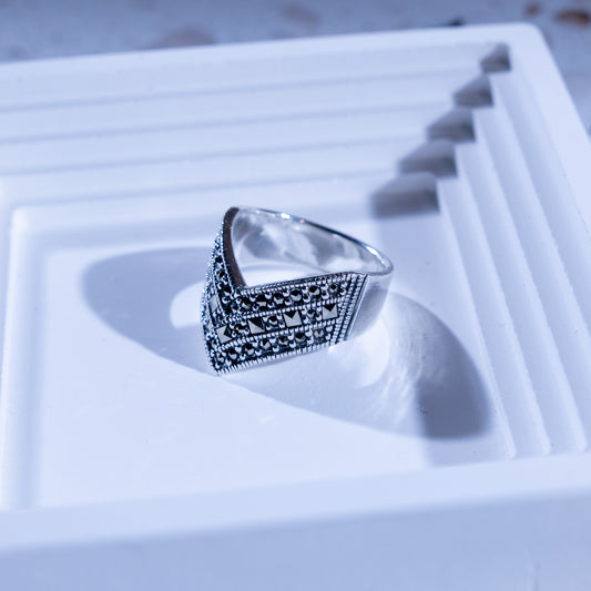 Cresta Silver V-Shape Marcasite Ring