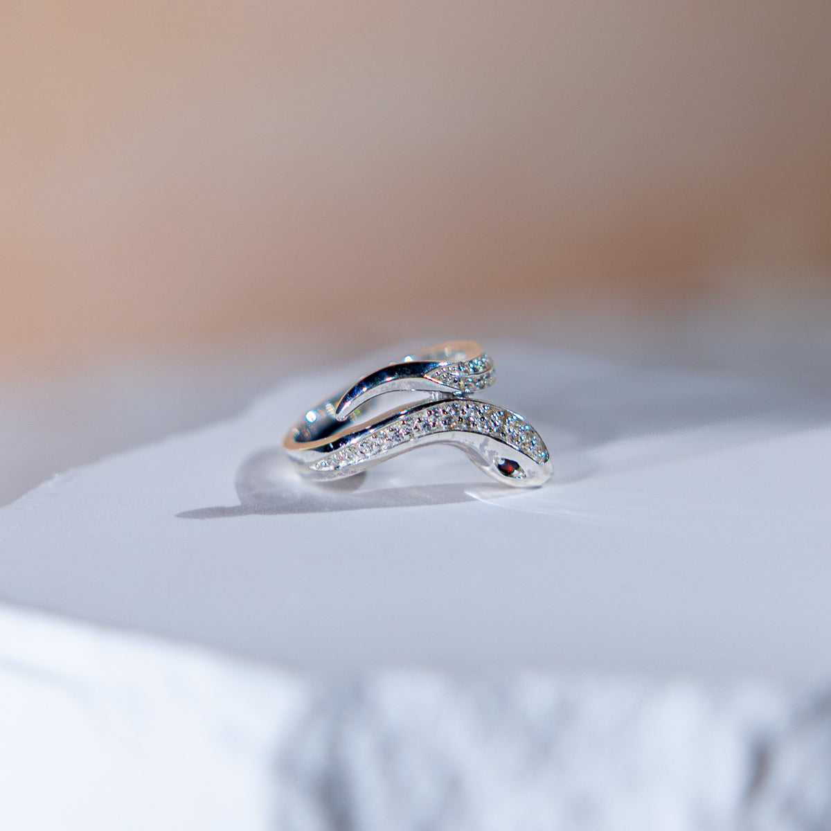 Serpentina Ring