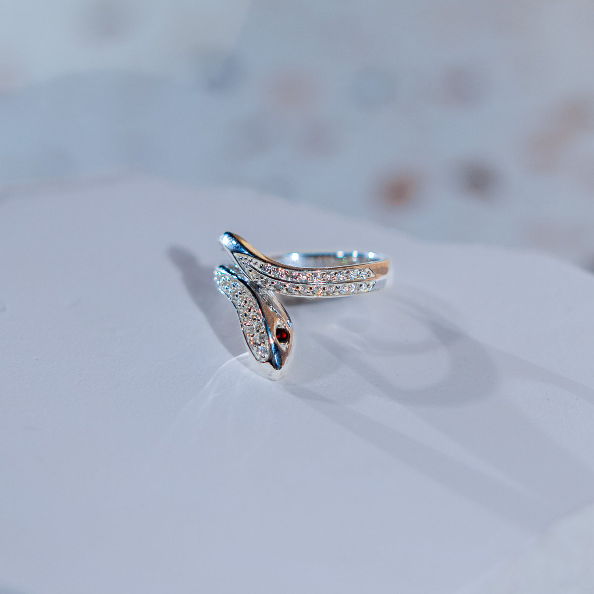 Serpentina Ring
