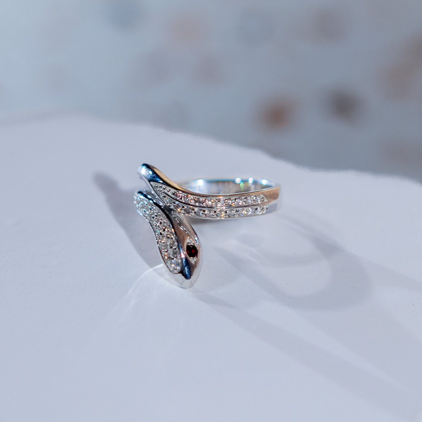 Serpentina Ring