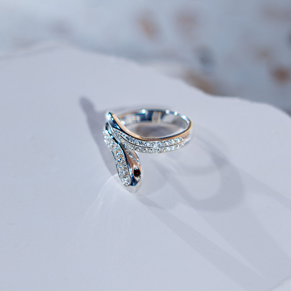 Serpentina Ring