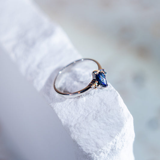 Azura Ring